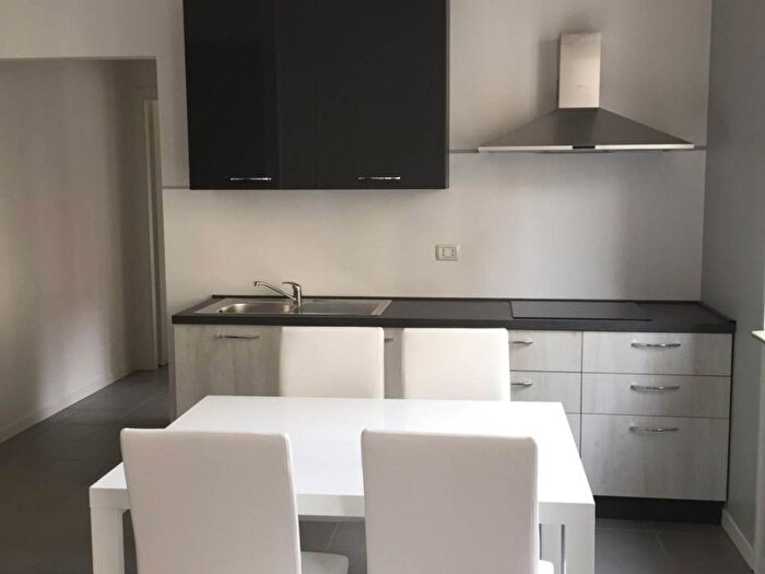 Appartamento bilocale in affitto in Via Giuseppe Garibaldi, Centro, Bergamo