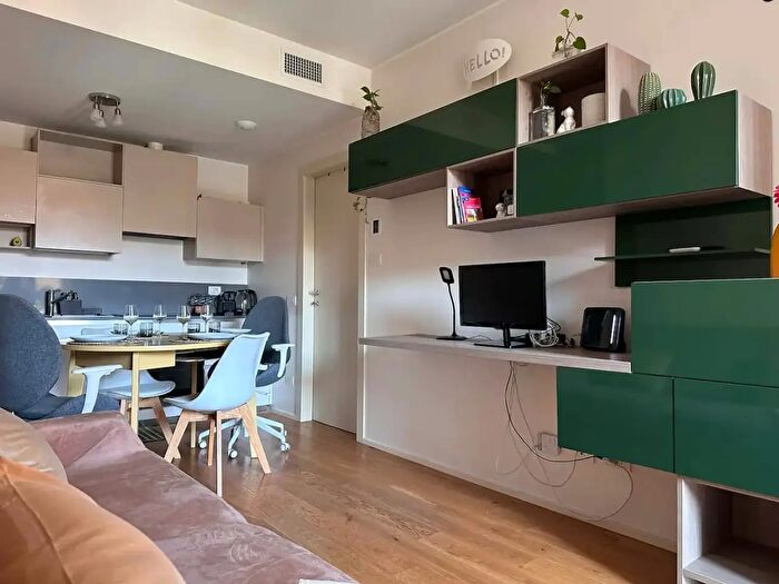 Appartamento monolocale in affitto in Via Mario Pichi, Milano