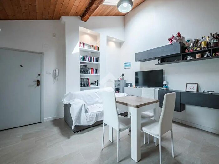 Appartamento trilocale in vendita in Via delle Officine, Zola Predosa