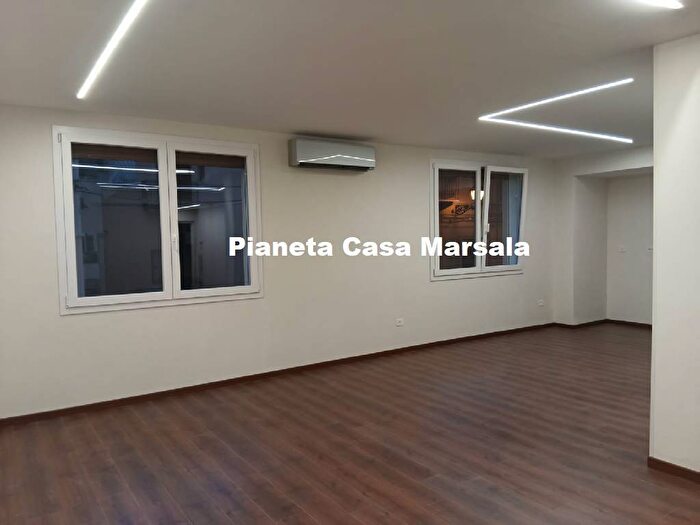 Appartamento quadrilocale in affitto in Via Giuseppe Garraffa, Centro Storico, Marsala