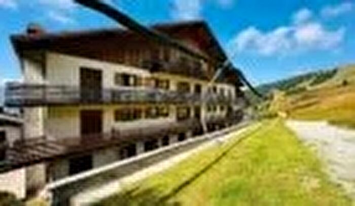 Appartamento bilocale in vendita in Castione Della Presolana