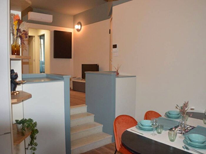 Appartamento trilocale in affitto in Via Fratelli Calandra, Via della Rocca, Torino