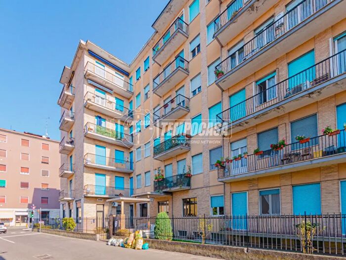 Appartamento bilocale in vendita in Via Vallere a, Vigevano