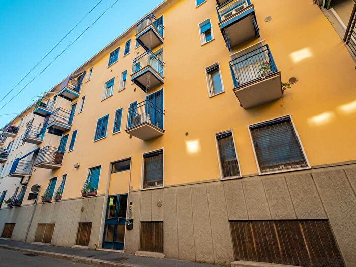 Appartamento bilocale in affitto in Via Enea Salmeggia, Cimiano, Milano