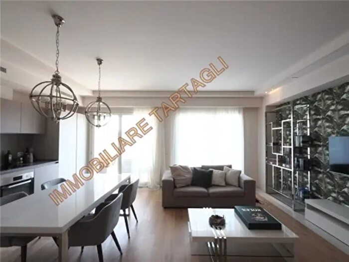 Appartamento quadrilocale in affitto in Firenze