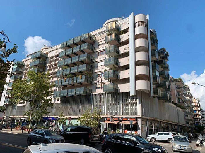 Appartamento con 6 locali in affitto in Via Giovanni Bonanno, Libertà Villabianca, Palermo