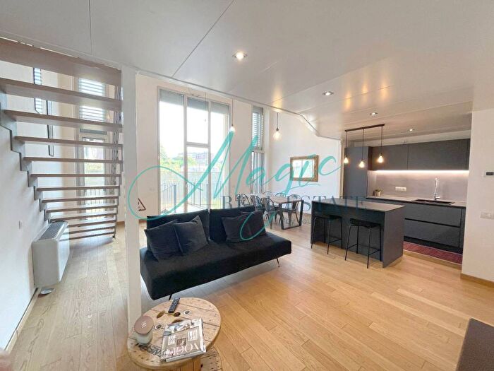 Appartamento bilocale in affitto in Viale Giovanni Suzzani, Prato Centenaro, Milano