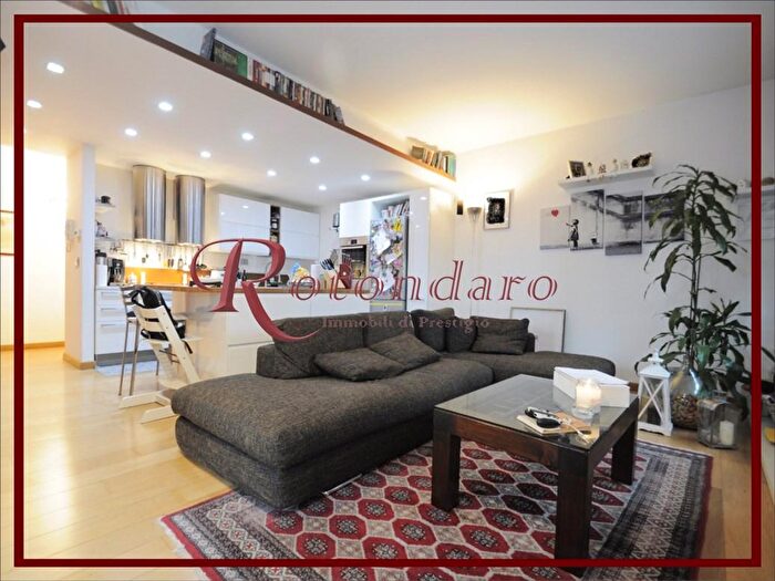 Appartamento trilocale in vendita in Via Fratelli Rosselli, Trezzano Sul Naviglio