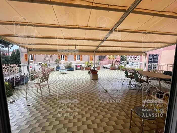 Appartamento in affitto in Via Giuseppe Assereto, Rapallo