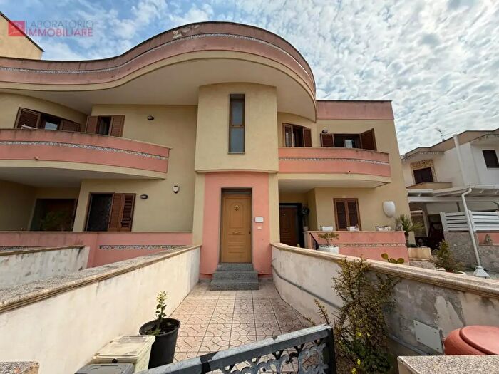 Casa quadrilocale in vendita in Vernole