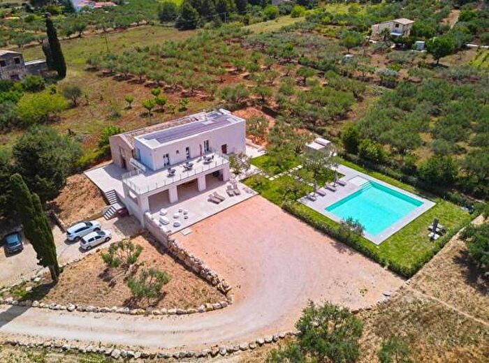 Casa con 6 locali in vendita in Contrada Fraginesi, Castellammare Del Golfo