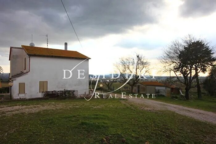 Casa con 6 locali in vendita in Campagnatico, Campagnatico