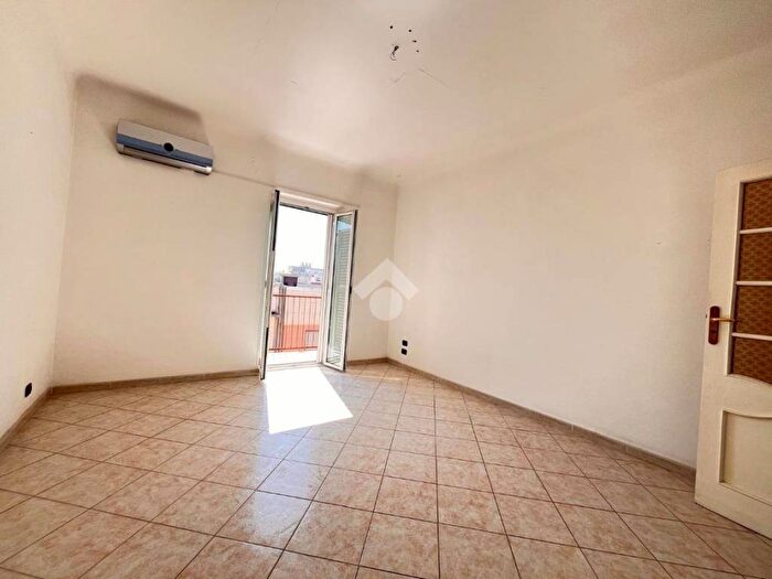 Appartamento trilocale in affitto in Via Salinella, Tre Carrare, Taranto