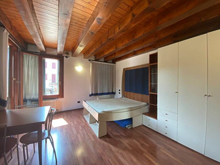 Appartamento monolocale in affitto in VIA SAN GIROLAMO, Centro Storico, Este
