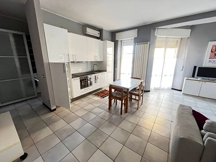 Appartamento monolocale in affitto in Via Gaetano Salvemini, Centro, San Donato Milanese