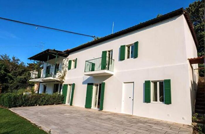 Casa con 6 locali in vendita in Via Generale Carlo Spatocco, Chieti