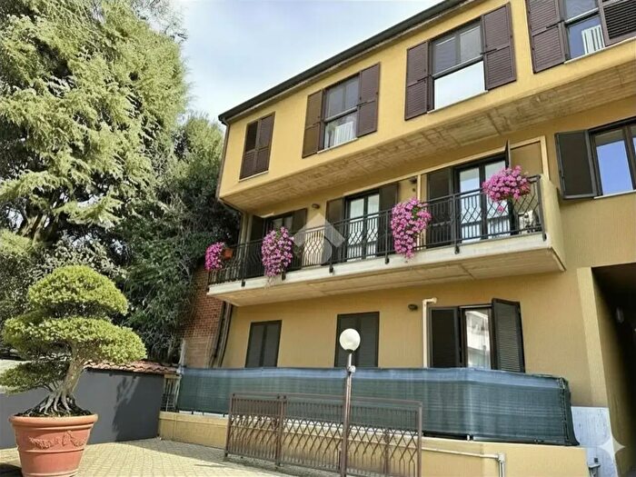 Appartamento quadrilocale in vendita in Via Giuseppe Mazzini, Vimercate