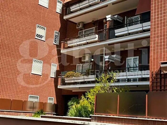 Appartamento bilocale in affitto in Via del Fontanile Arenato, Roma