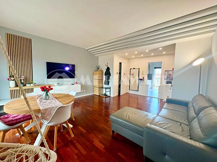 Appartamento con 5 locali in vendita in Via Cappuccini, Pordenone