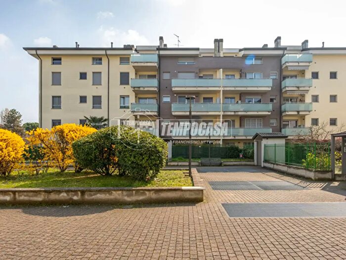 Appartamento trilocale in vendita in Via Don Sturzo, Gorgonzola