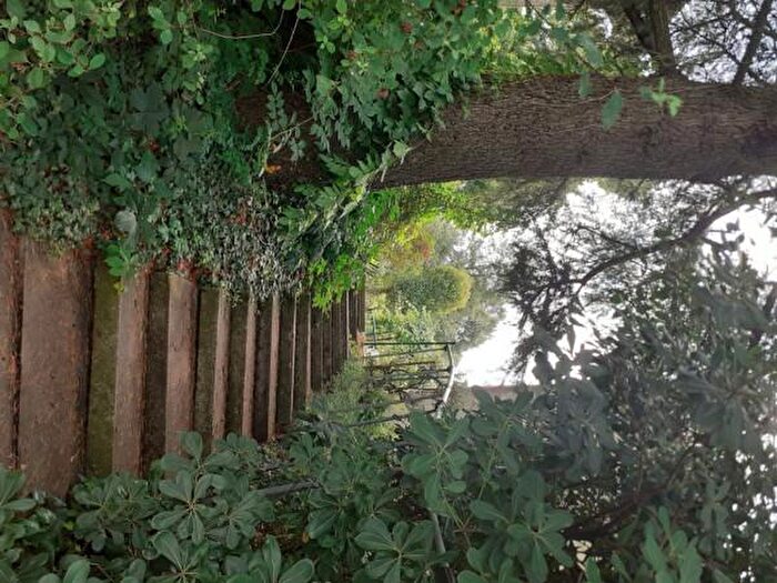 Casa con 5 locali in vendita in Albinea