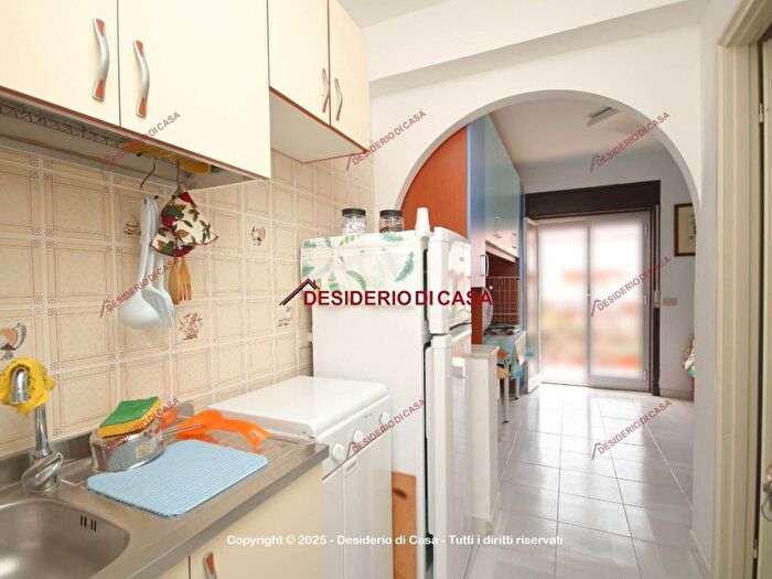 Appartamento monolocale in affitto in Viale Nebrodi, Finale, Pollina