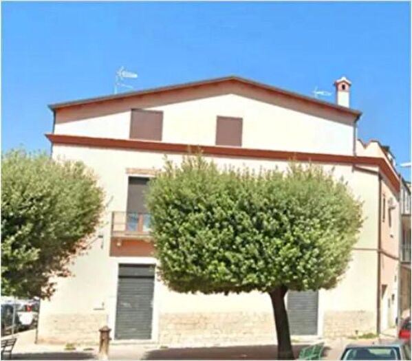 Appartamento trilocale in vendita in Via Madonna della Scala, Venosa