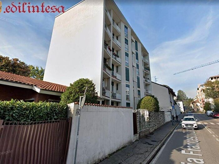 Appartamento quadrilocale in affitto in Largo Esterle, Grazie Vecchie Boschetti Reali, Monza