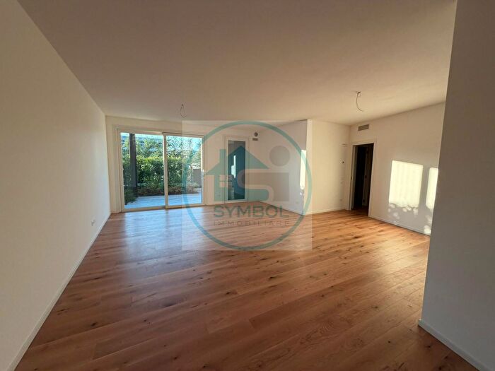 Appartamento quadrilocale in vendita in Via Borgo dellOasi, Noale