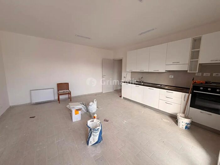 Appartamento trilocale in affitto in Via Pietro Nenni, Nettuno