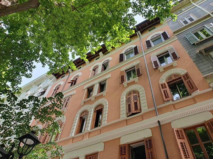 Appartamento trilocale in affitto in Cologna Università, Trieste