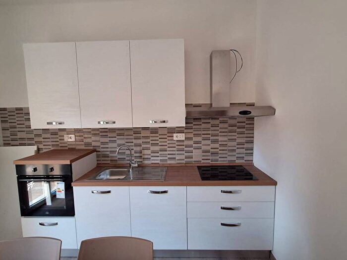 Appartamento trilocale in affitto in Via Girolamo Diruta, San Sisto Lacugnano, Perugia