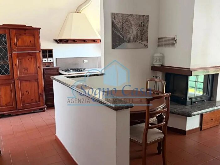 Appartamento trilocale in vendita in Castelnuovo Magra