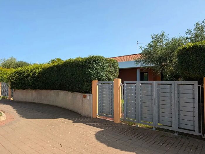 Casa quadrilocale in affitto in Via Sbitri, Brindisi