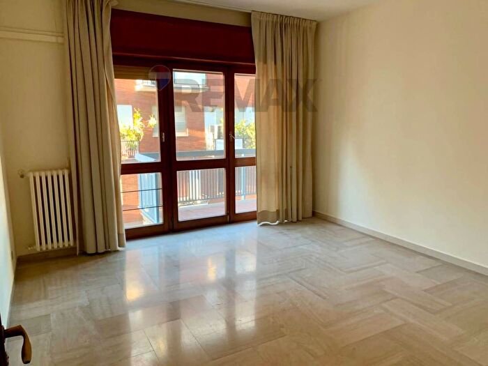 Appartamento quadrilocale in affitto in Via Dante Alighieri, Murat, Bari
