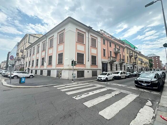 Appartamento bilocale in affitto in Via Bessarione, Milano