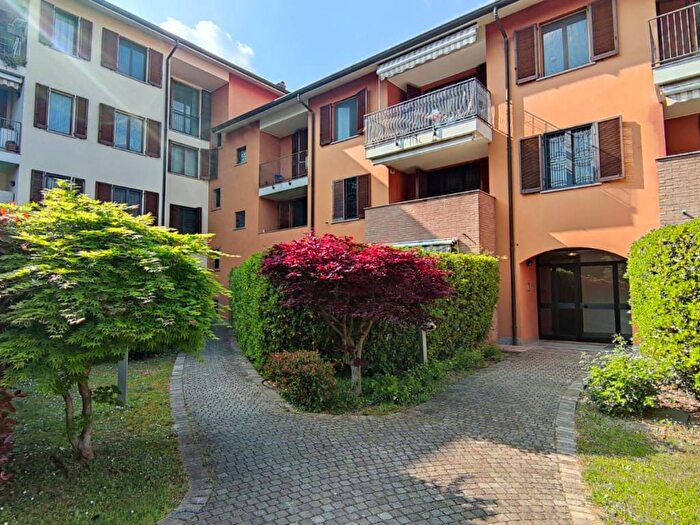 Appartamento bilocale in affitto in Via Roggia Arzona, Centro, Cernusco sul Naviglio