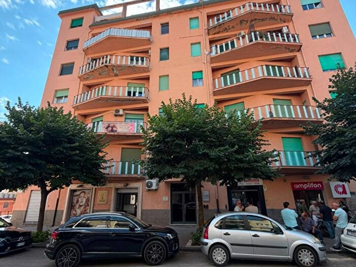 Appartamento quadrilocale in affitto in Corso Sicilia, Centro, San Cataldo