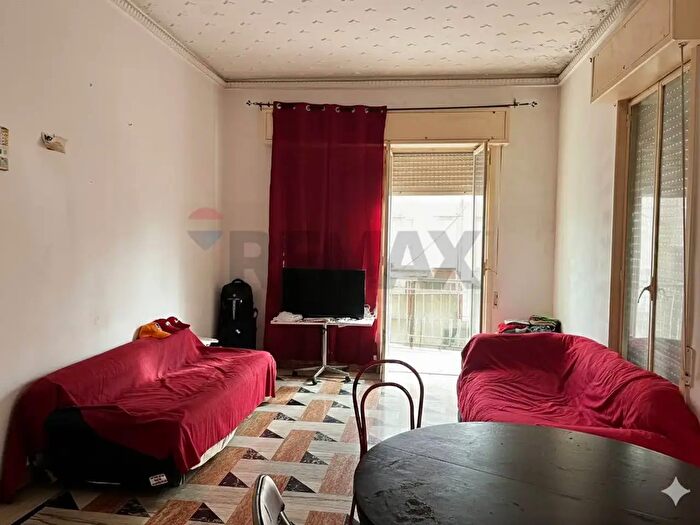 Appartamento con 6 locali in vendita in Via Giovanni Pascoli, Comiso