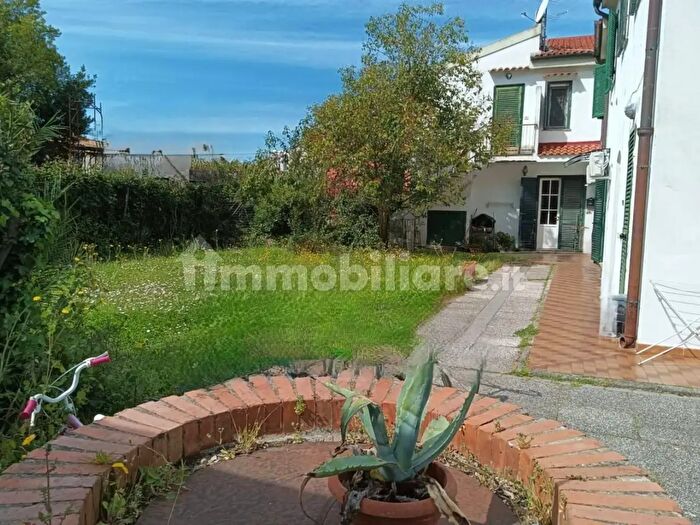 Appartamento bilocale in vendita in I Padule, Pisa
