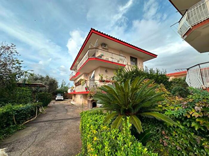 Casa con 6 locali in vendita in Via Santo JanniPiscinola, Formia