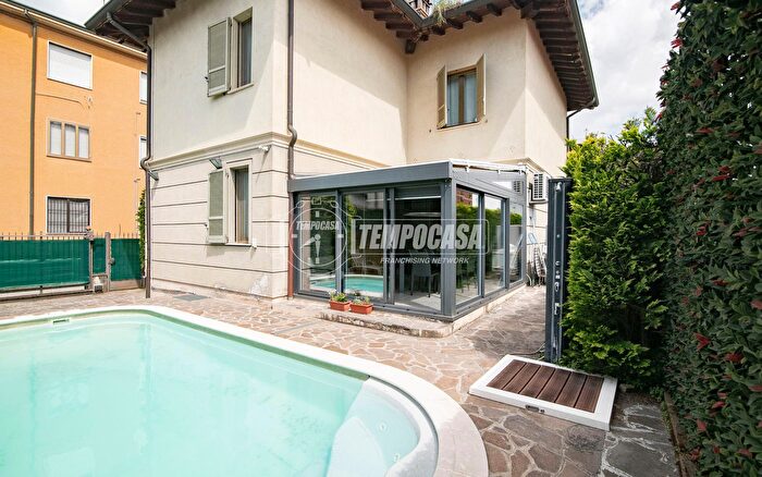 Casa con 5 locali in vendita in Via Gioberti, Cassano DAdda