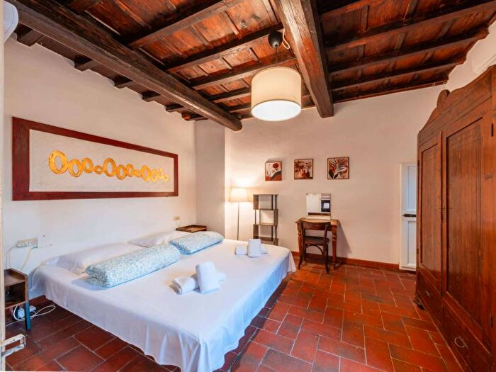 Appartamento monolocale in affitto in Via delle Conce, Santa Croce, Firenze