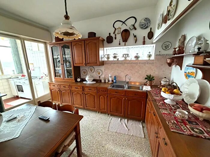 Appartamento con 6 locali in vendita in Via Marco Polo, Cavarzere