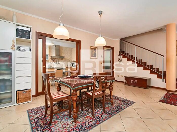 Casa con 6 locali in vendita in Merlengo di Ponzano Veneto, Ponzano Veneto
