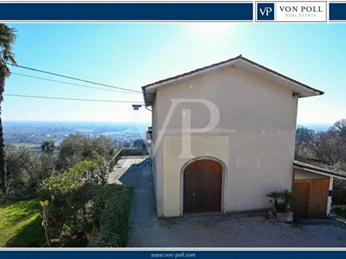 Casa con 6 locali in vendita in Via Monteferro, Marostica