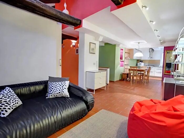 Appartamento con 5 locali in vendita in Via Giuseppe Garibaldi, Venezia