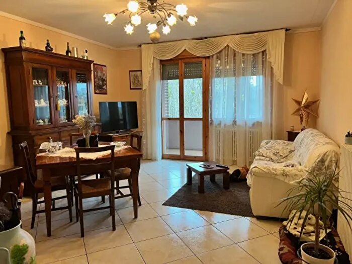 Appartamento quadrilocale in vendita in Reggio Emilia