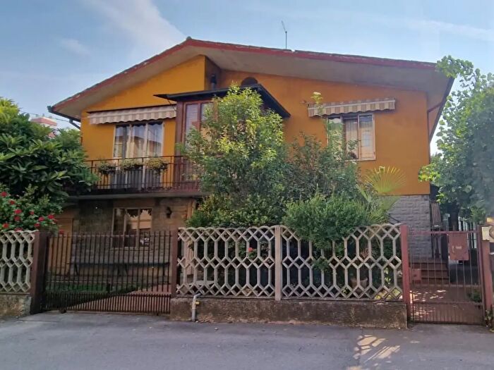 Casa con 6 locali in vendita in Via Pier Maria Rosso di San Secondo, Padova