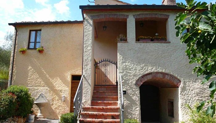 Casa in vendita in Sarteano